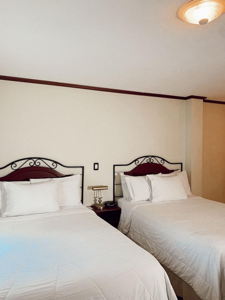 Hotel Gardenia Inn Сан-Сальвадор Экстерьер фото