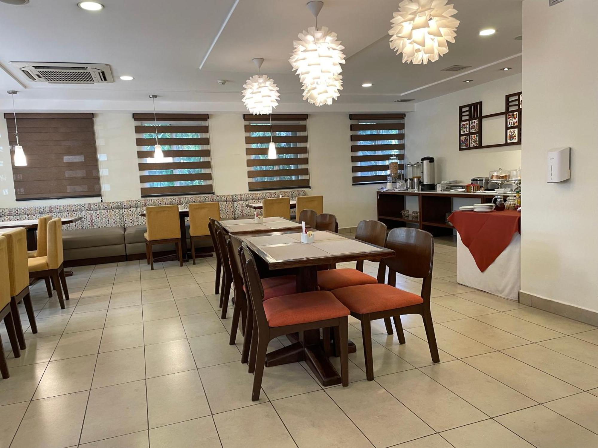 Hotel Gardenia Inn Сан-Сальвадор Экстерьер фото